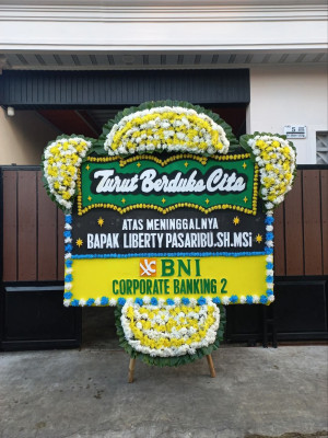 Papan Bunga Duka di Meranti
