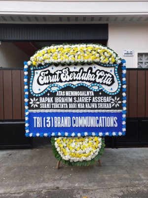 Papan Bunga Duka di Meranti